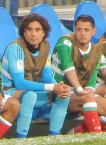 Ochoa y Chicharito